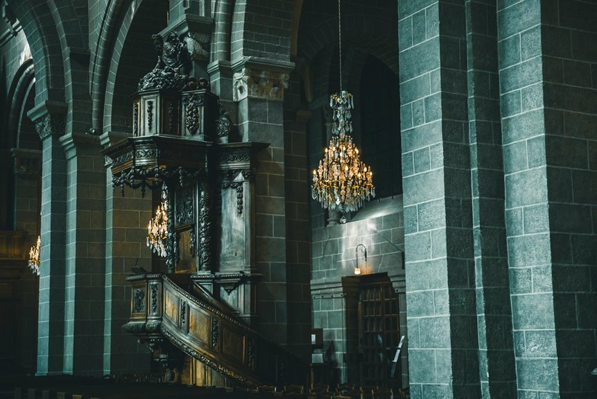 crystal echo crest location