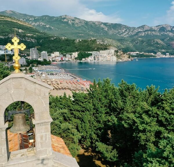 Velvet Harbor Cross – 585002966